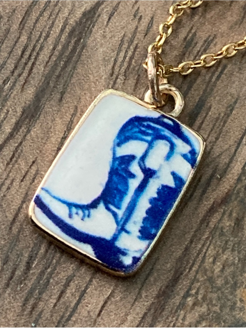 NWT Cowgirl Necklace Boot Pendant Coastal Cowgirl